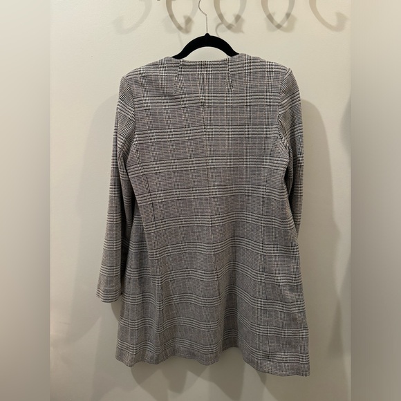 Amanda & Chelsea Blazer Jacket - Picture 4 of 4